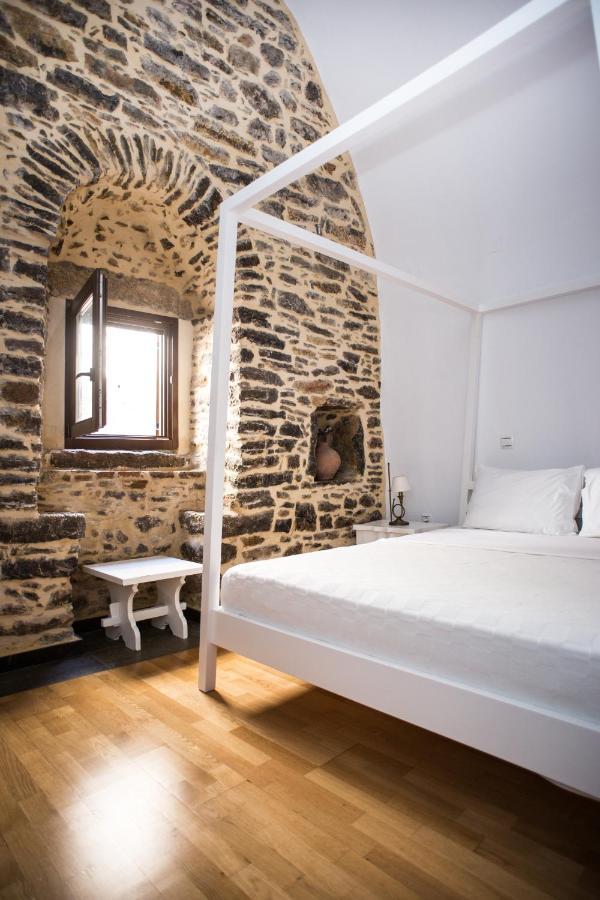 Aparthotel Lida Mary à Mestá Chambre photo