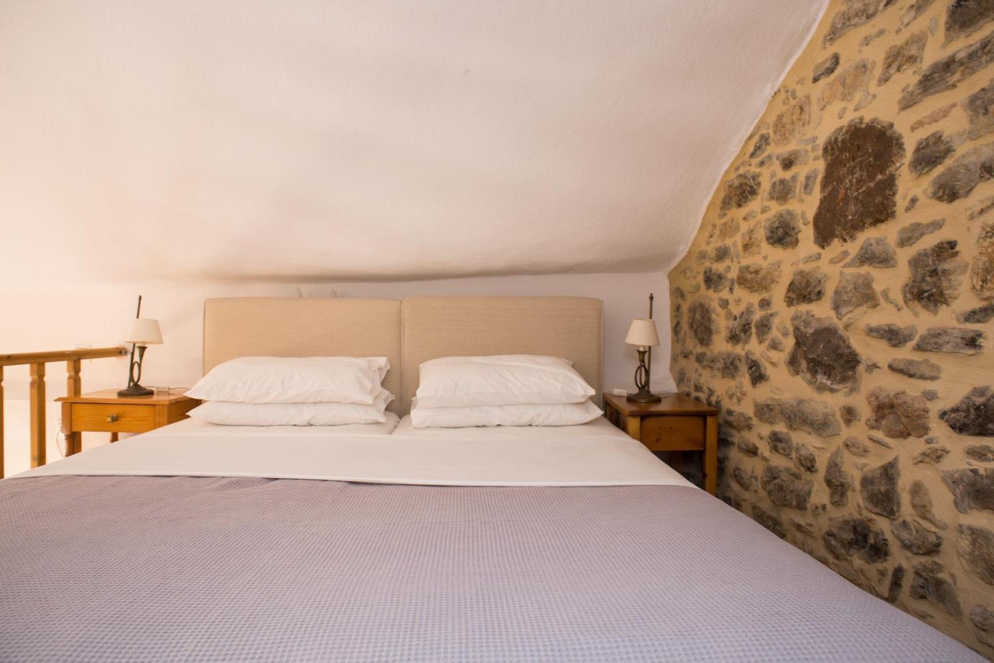 Aparthotel Lida Mary à Mestá Chambre photo